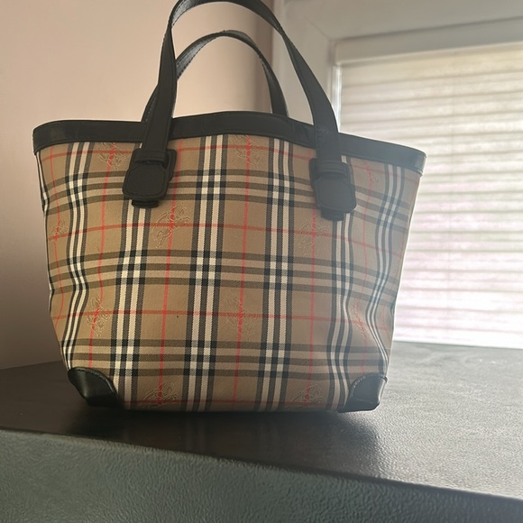 Authentic Burberry Mini Tote bag - Picture 2 of 12